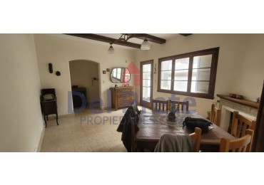 VENTA PH  3 AMBIENTES /ESCRITORIO  A RECICLAR